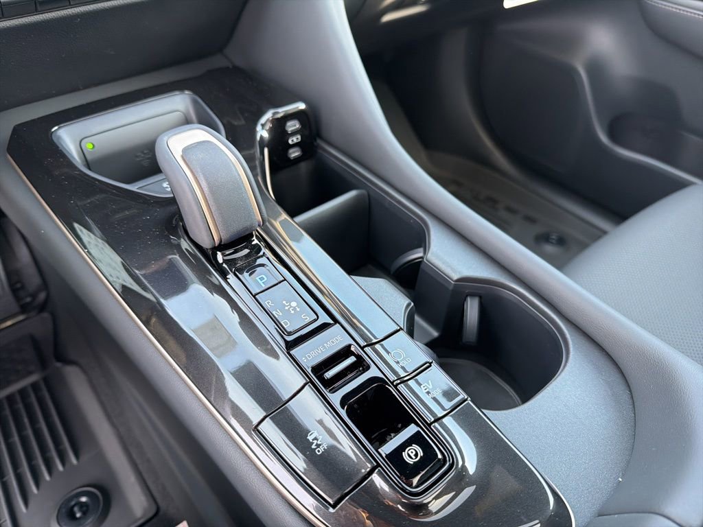 New 2026 Toyota Crown Signia image 10