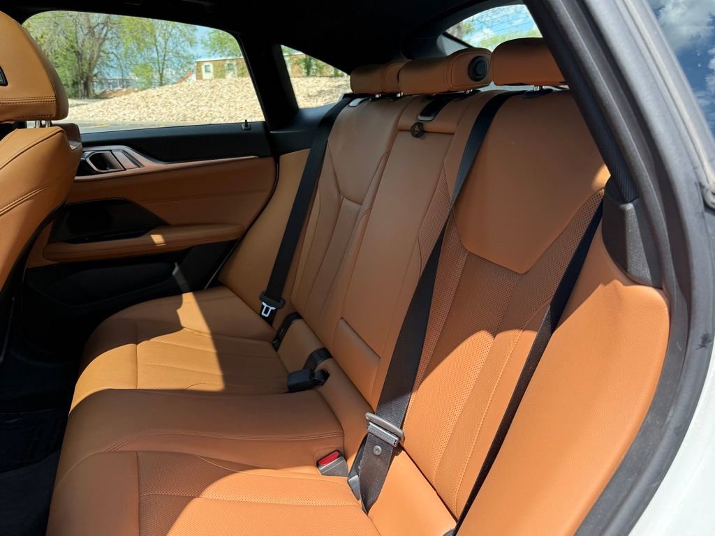 Certified 2022 BMW i4 M50 image 16