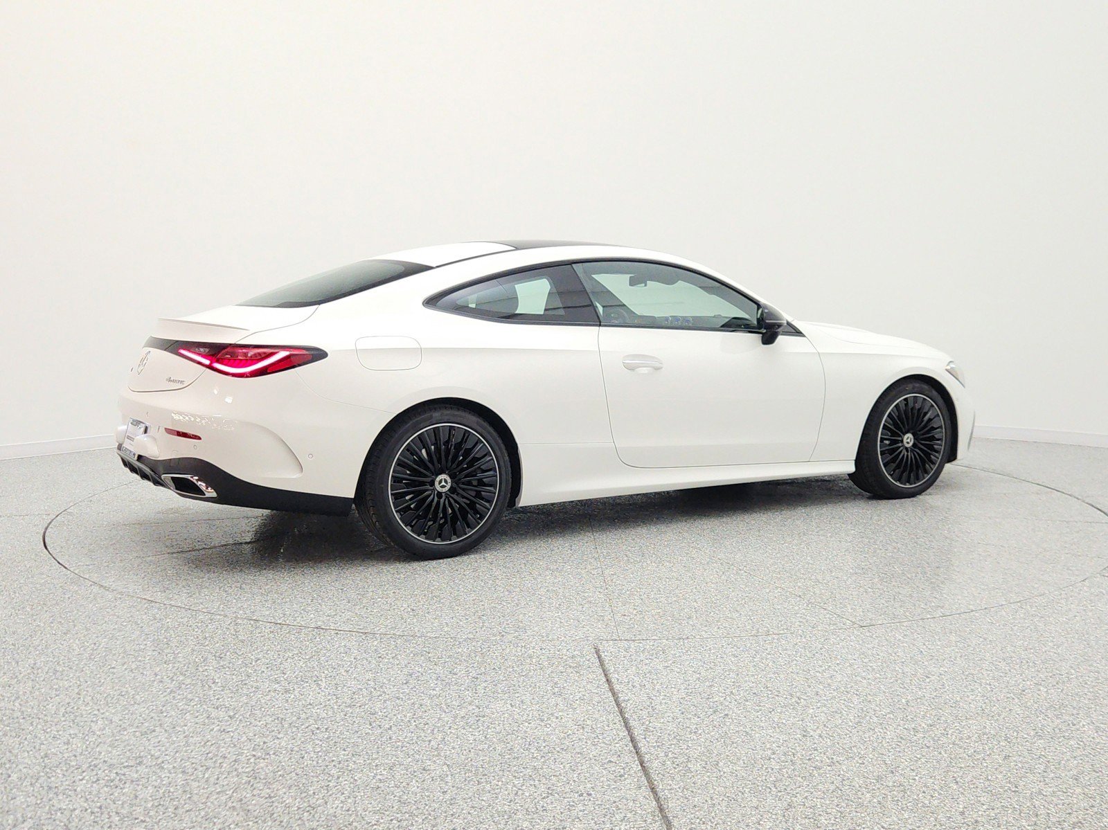 New 2026 Mercedes-Benz CLE 450 4MATIC Coupe image 5