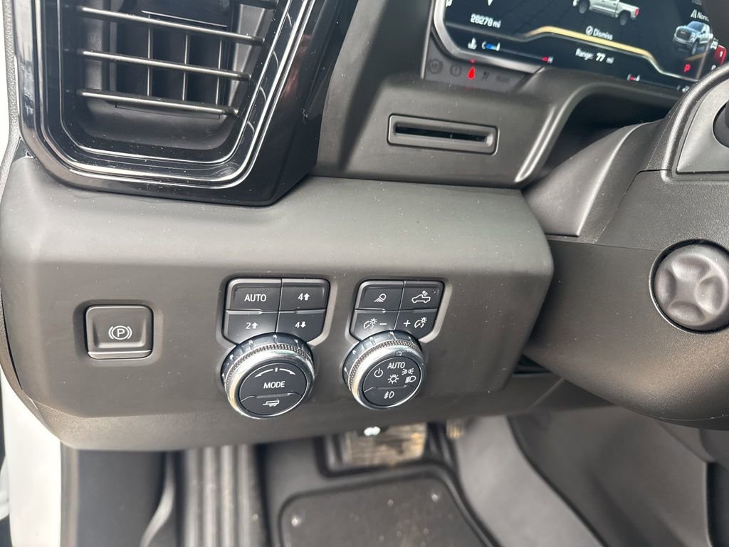 Certified 2023 GMC Sierra 1500 AT4 w/ AT4 Preferred Package image 23