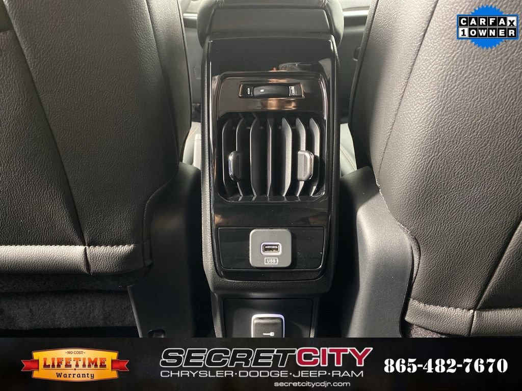 Used 2024 Jeep Compass Latitude AWD/4WD image 26