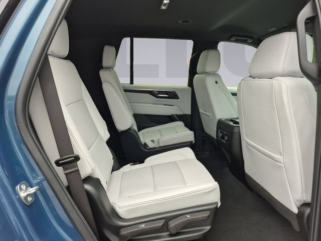 Certified 2025 Chevrolet Tahoe Premier AWD/4WD image 18