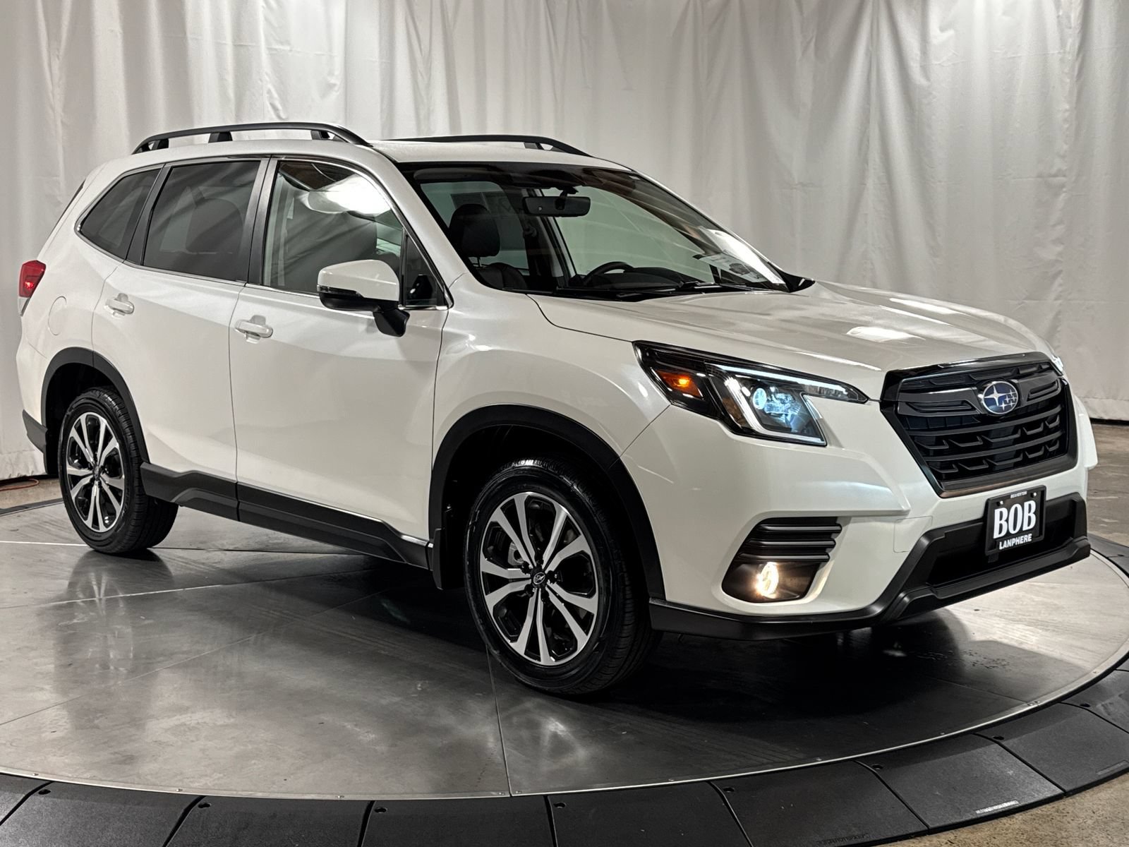 Used 2023 Subaru Forester Limited AWD/4WD image 7