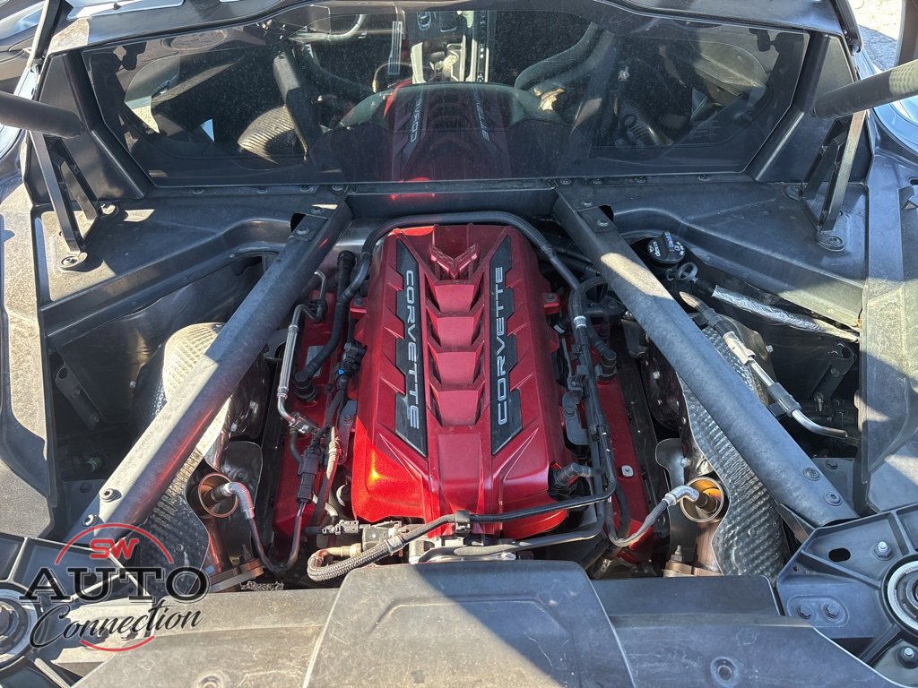 Used 2022 Chevrolet Corvette Stingray Coupe w/ Z51 Performance Package image 12