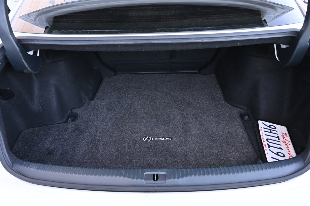 Used 2015 Lexus IS 250 w/ Premium Package RWD image 28