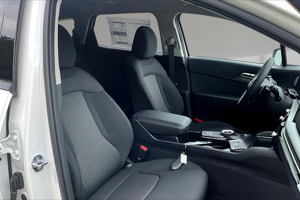 New 2027 Kia Sportage S AWD/4WD image 11