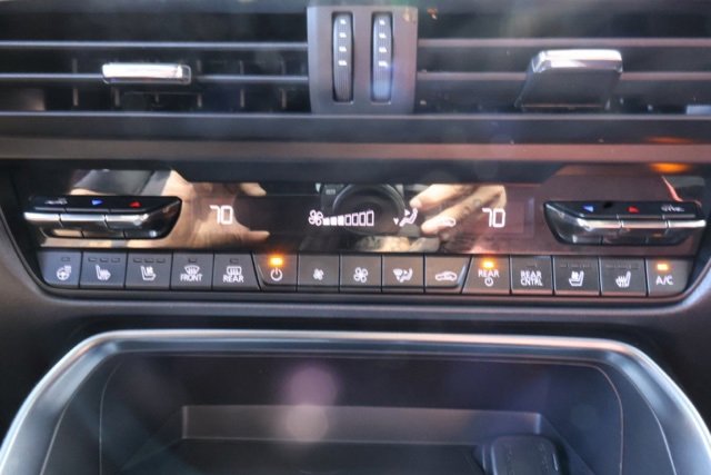 Used 2025 MAZDA CX-70 Plug-In Hybrid w/ Premium Plus image 23