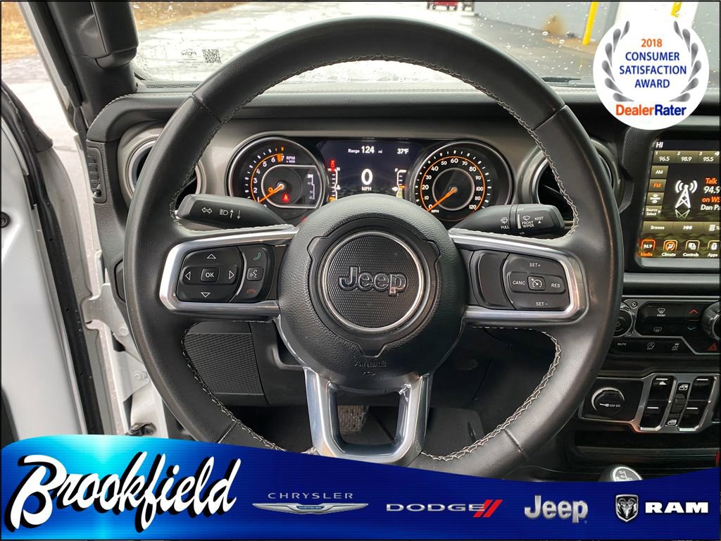 Used 2023 Jeep Gladiator Overland image 30