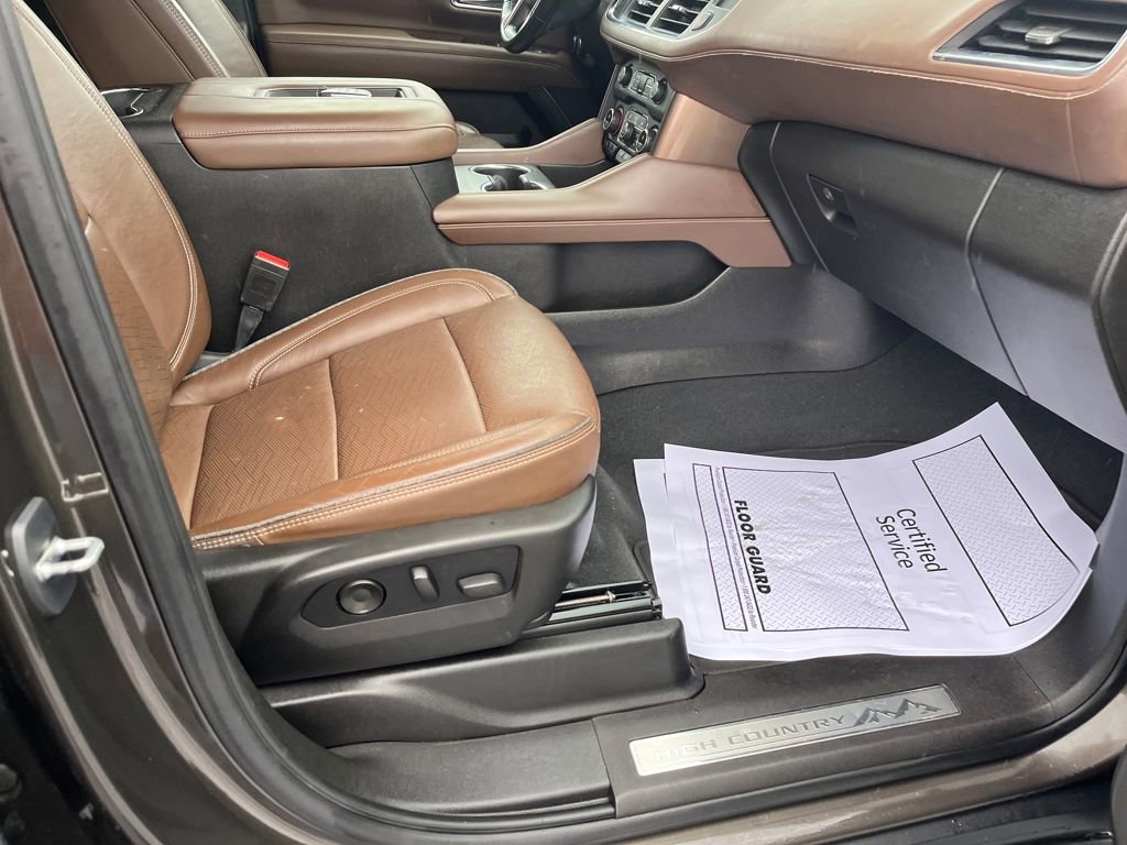 Used 2021 Chevrolet Suburban High Country image 36