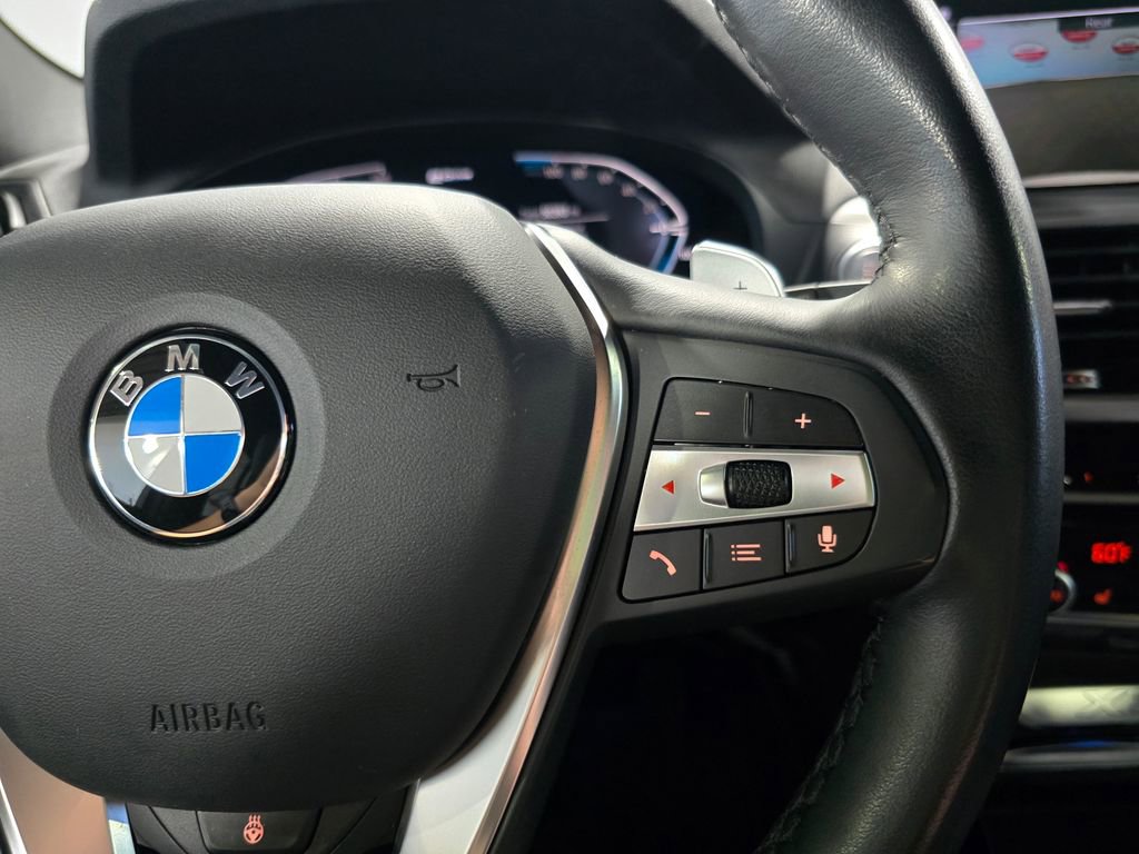 Used 2021 BMW X3 xDrive30e w/ Executive Package AWD/4WD image 17