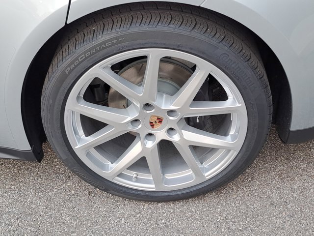 New 2026 Porsche Panamera 4 image 13