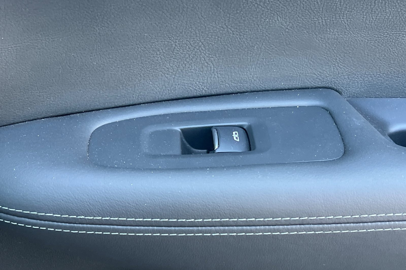 Certified 2024 Cadillac XT6 Sport w/ Platinum Package image 21