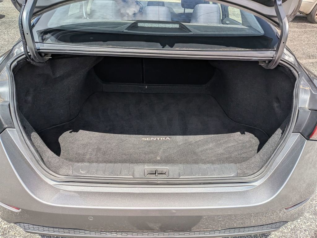 Certified 2024 Nissan Sentra SV FWD image 26