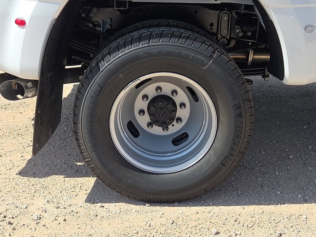 New 2026 Ford F350 XL AWD/4WD image 13