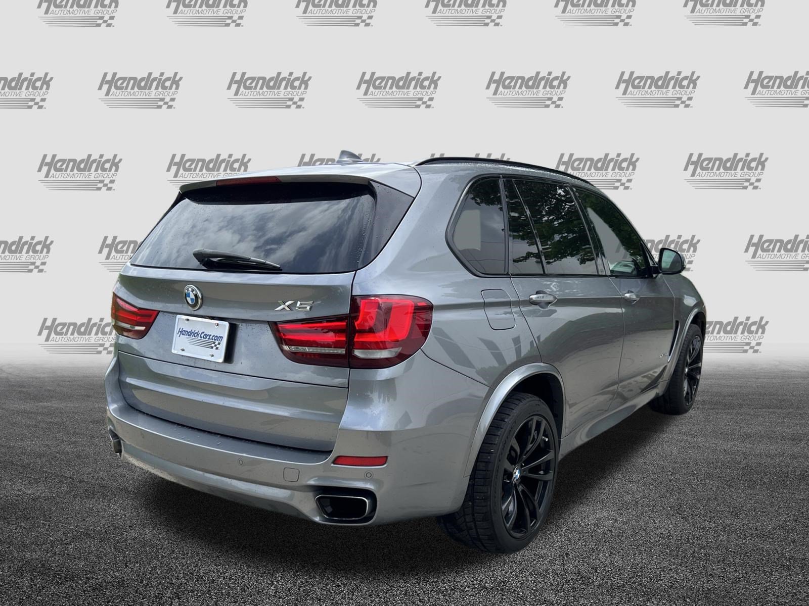 Used 2018 BMW X5 xDrive50i w/ M Sport Package AWD/4WD image 9