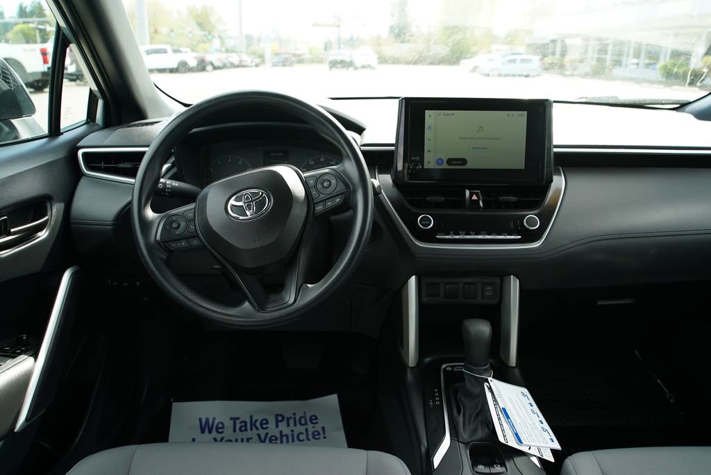 Used 2024 Toyota Corolla Cross S AWD/4WD image 10