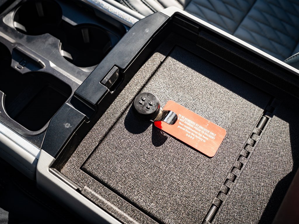 Used 2024 Ford F450 Limited w/ FX4 Off-Road Package image 38