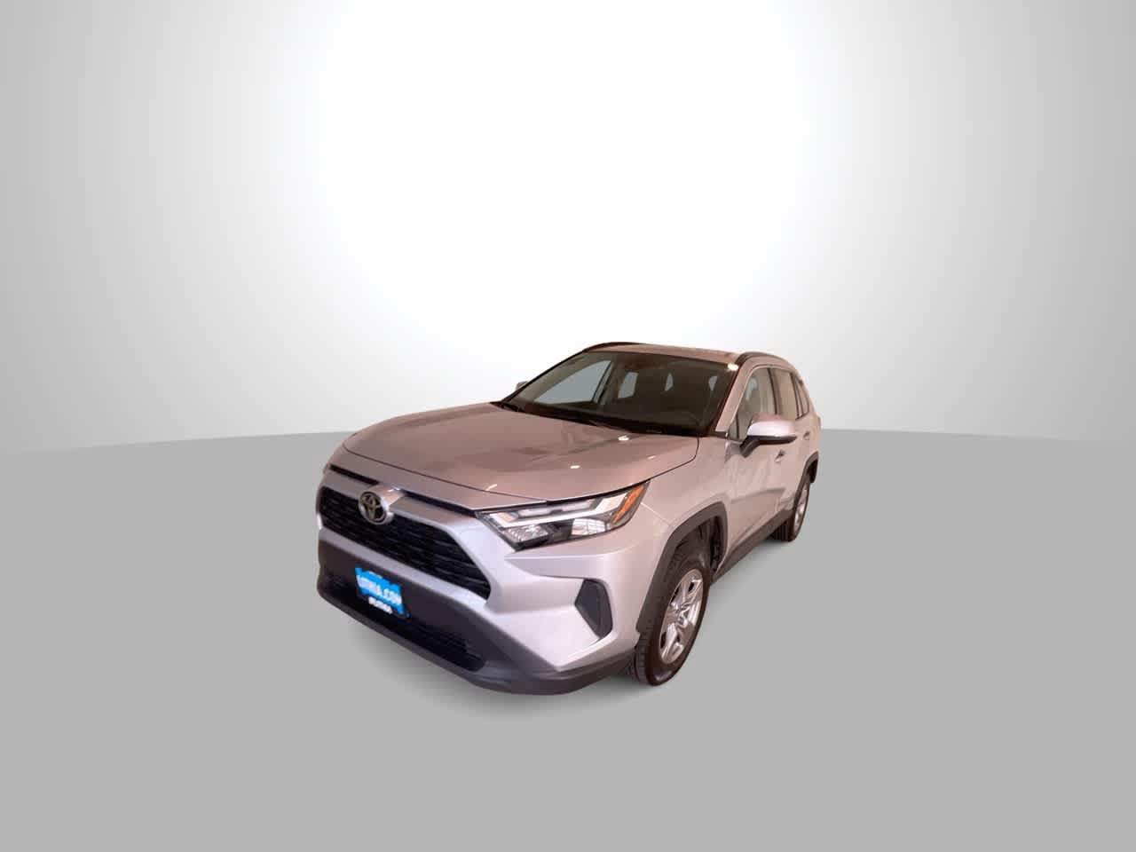 Used 2025 Toyota RAV4 XLE AWD/4WD image 4