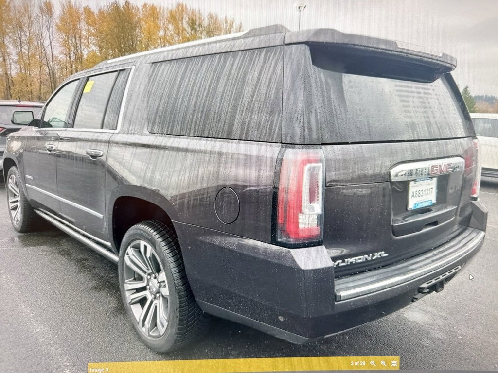 Used 2018 GMC Yukon XL Denali w/ Denali Ultimate Package image 2