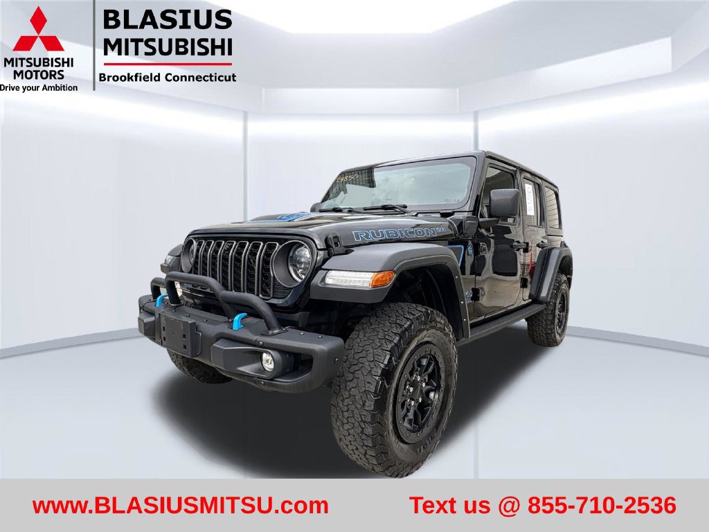 Used 2023 Jeep Wrangler Unlimited Rubicon 4xe AWD/4WD image 3