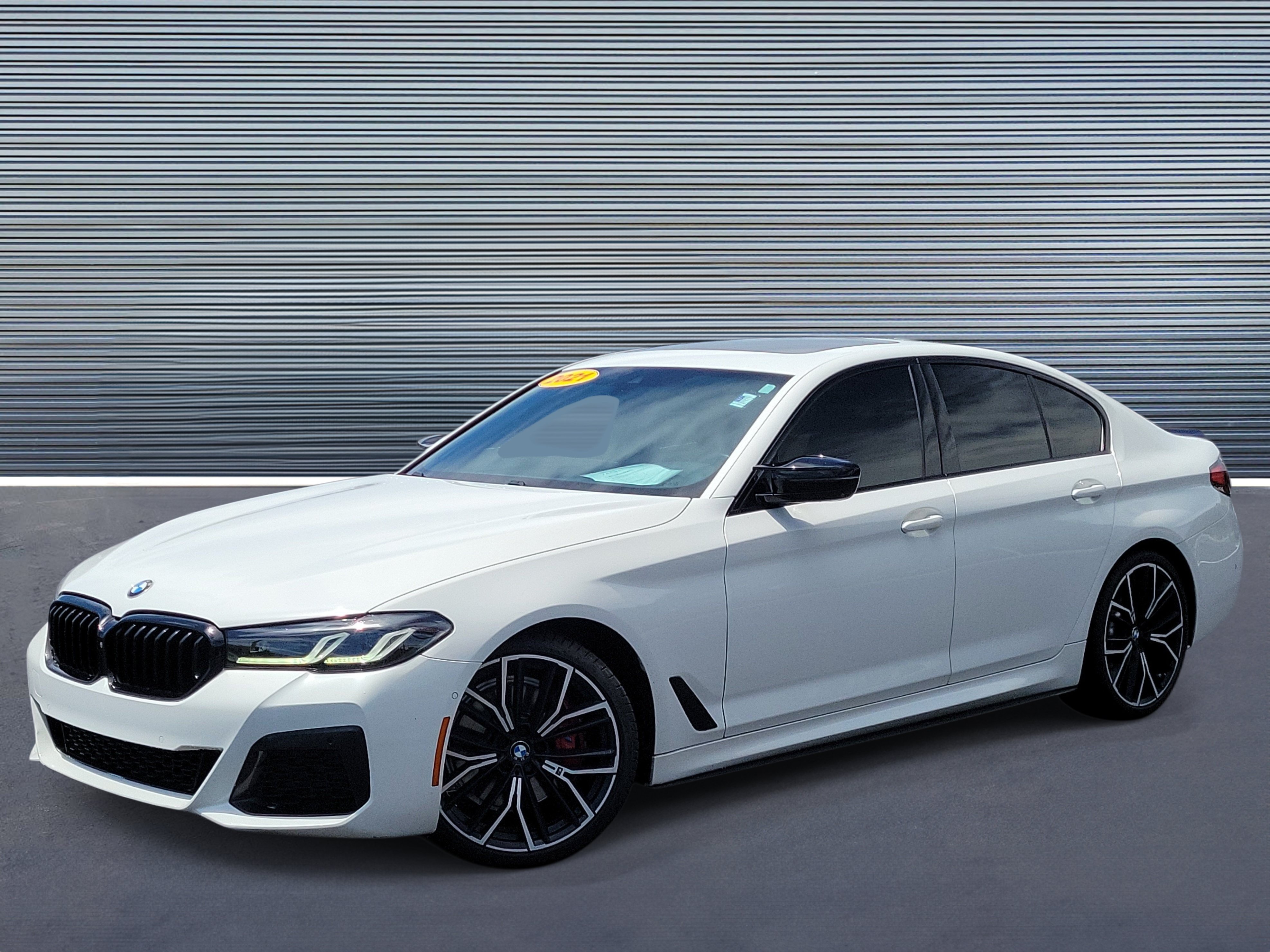 Used 2021 BMW 530i w/ M Sport Package RWD image 1