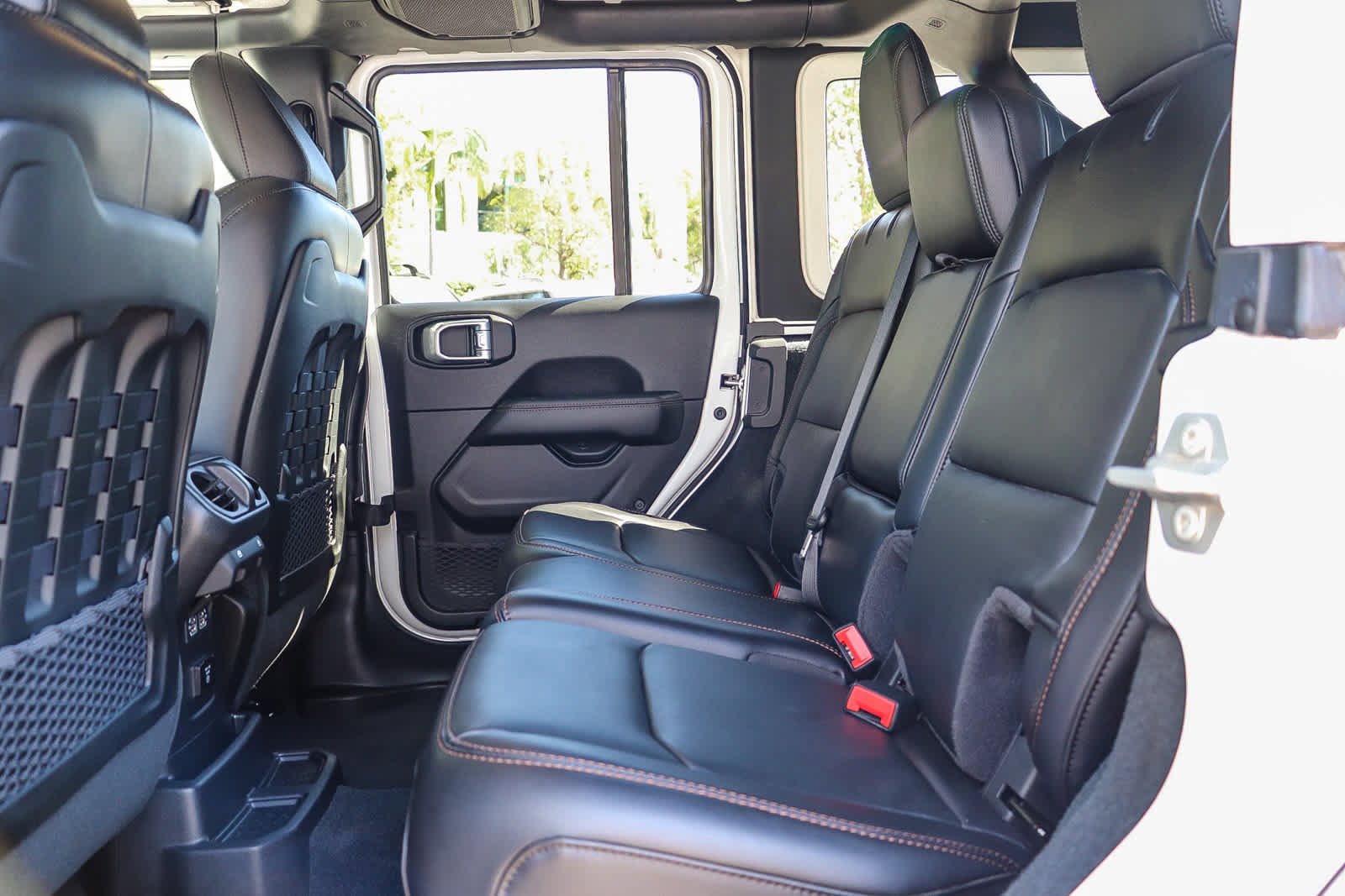Used 2023 Jeep Wrangler Unlimited Rubicon 392 AWD/4WD image 19