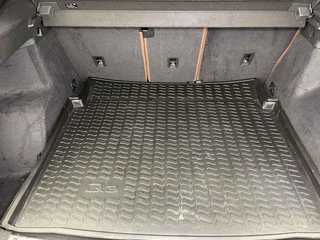 Used 2021 Audi Q3 2.0T Premium Plus image 19