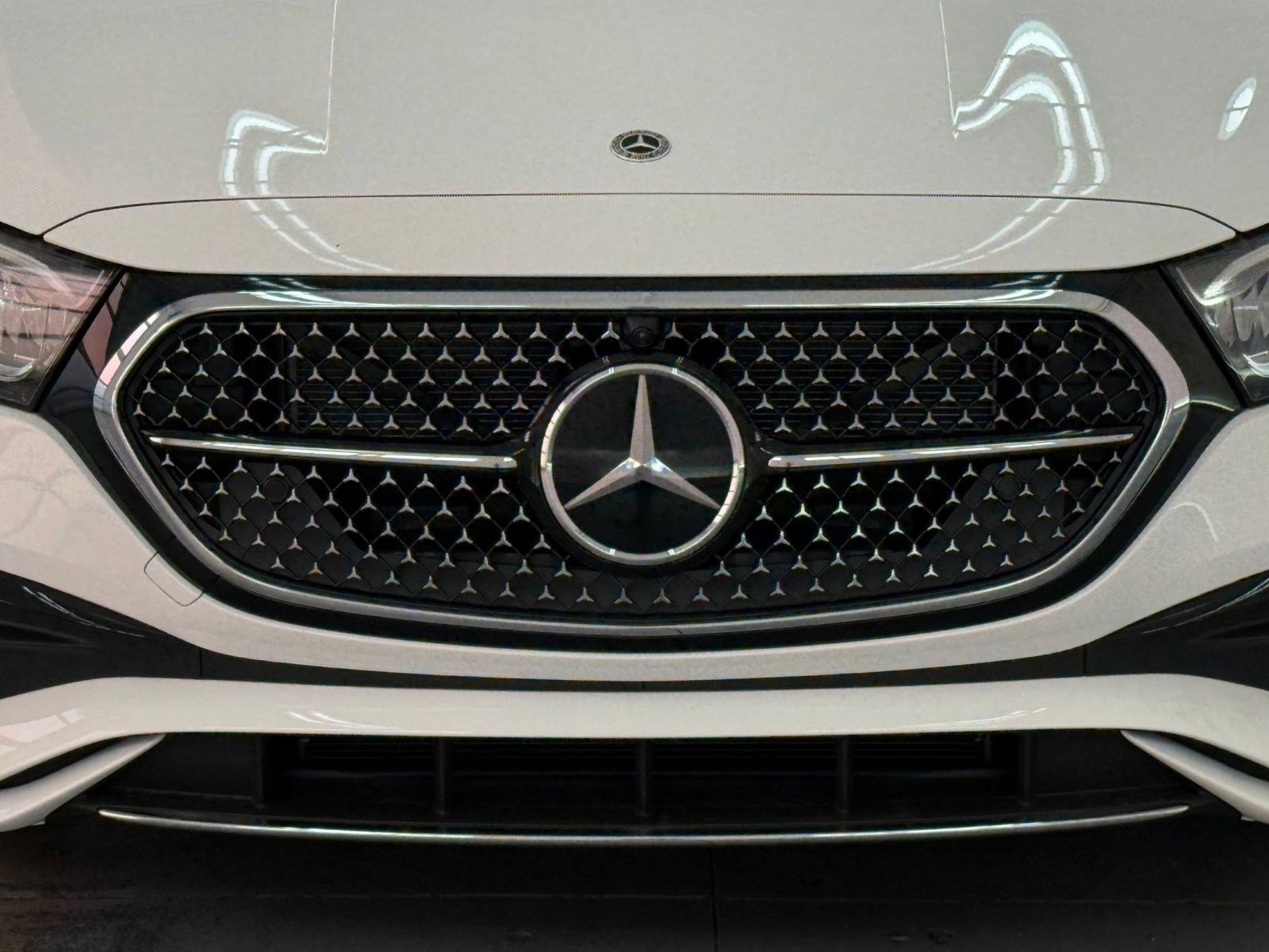 New 2026 Mercedes-Benz E 450 4MATIC Sedan image 19
