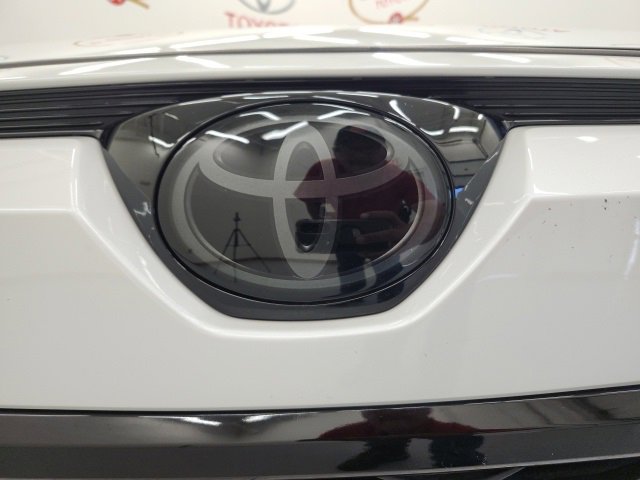 Certified 2024 Toyota Corolla Cross SE image 11