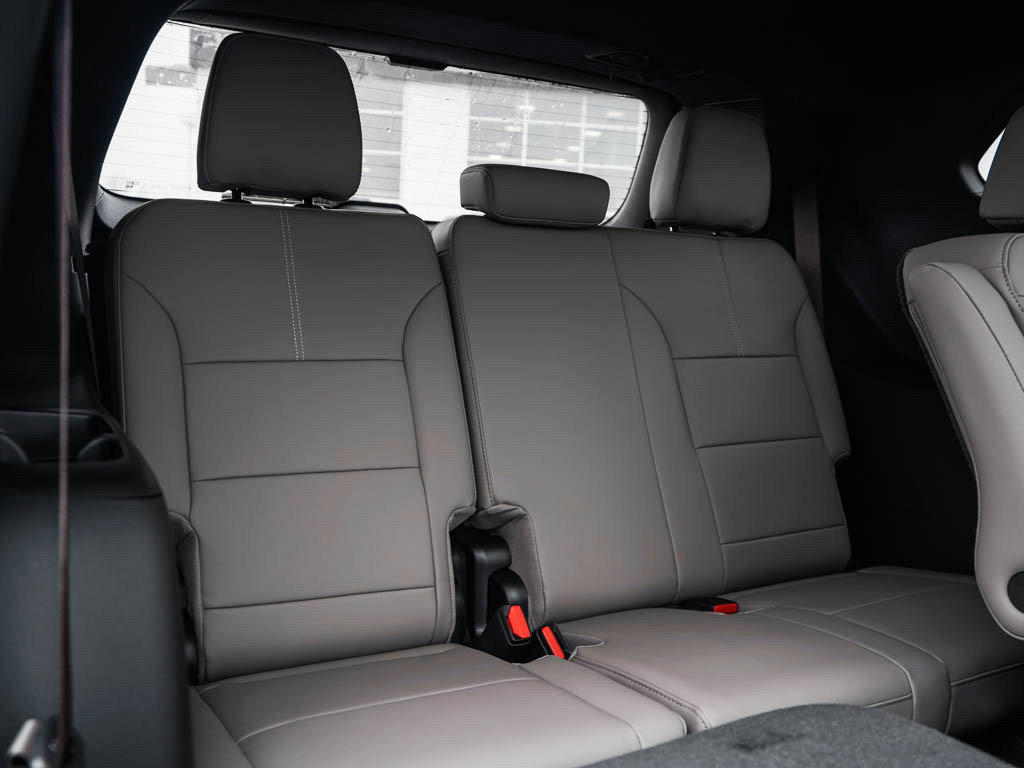 New 2026 GMC Acadia Elevation w/ Elevation Premium Package AWD/4WD image 12