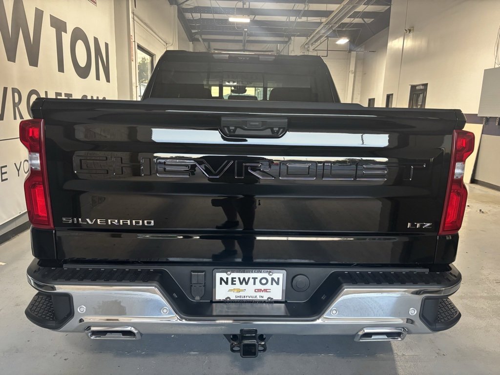New 2025 Chevrolet Silverado 1500 LTZ w/ Technology Package image 33