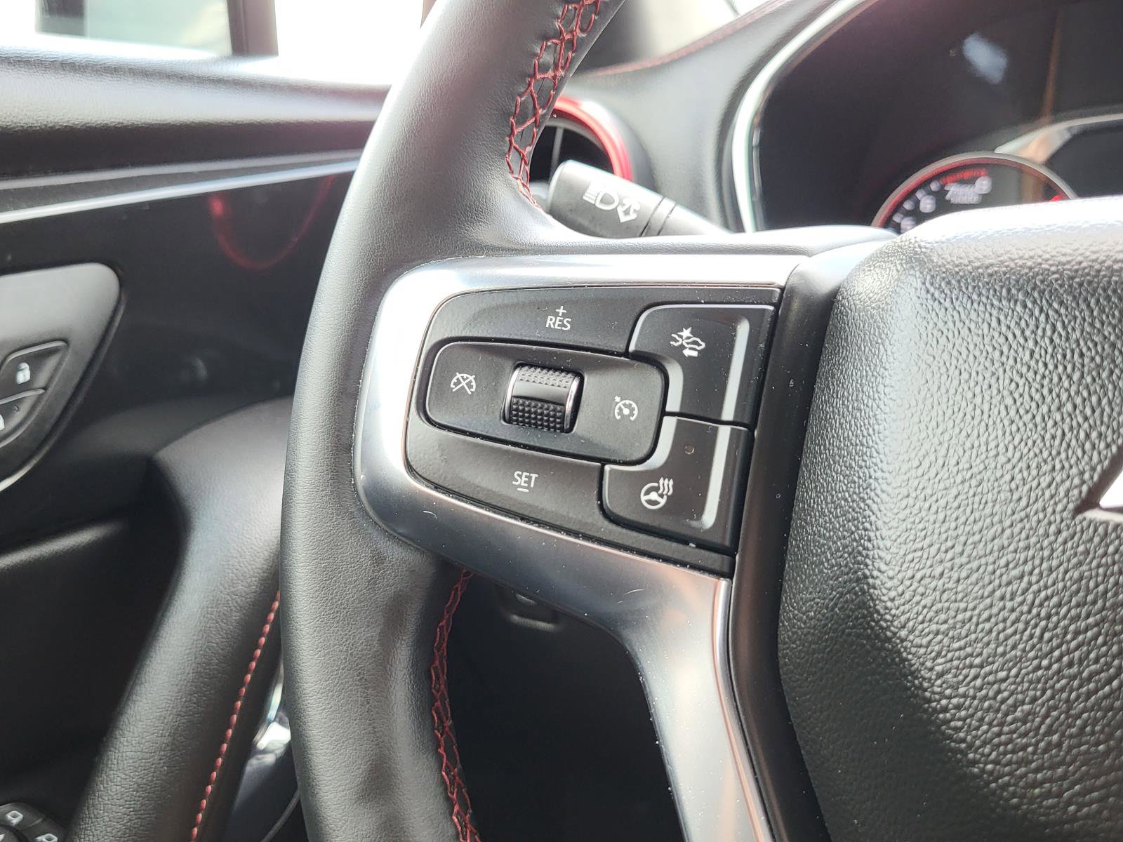 Used 2025 Chevrolet Blazer RS FWD image 22