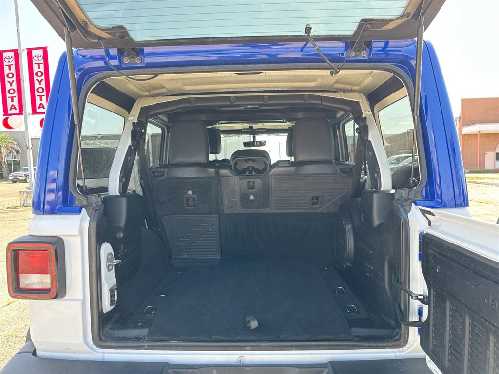 Used 2020 Jeep Wrangler Unlimited Sahara w/ Dual Top Group image 34