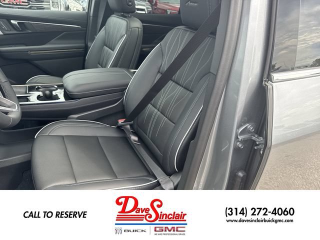 New 2026 Buick Enclave Avenir w/ Super Cruise Package FWD image 11