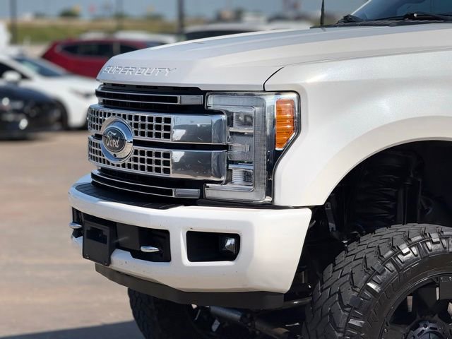 Used 2017 Ford F250 Platinum w/ Platinum Ultimate Package AWD/4WD image 7