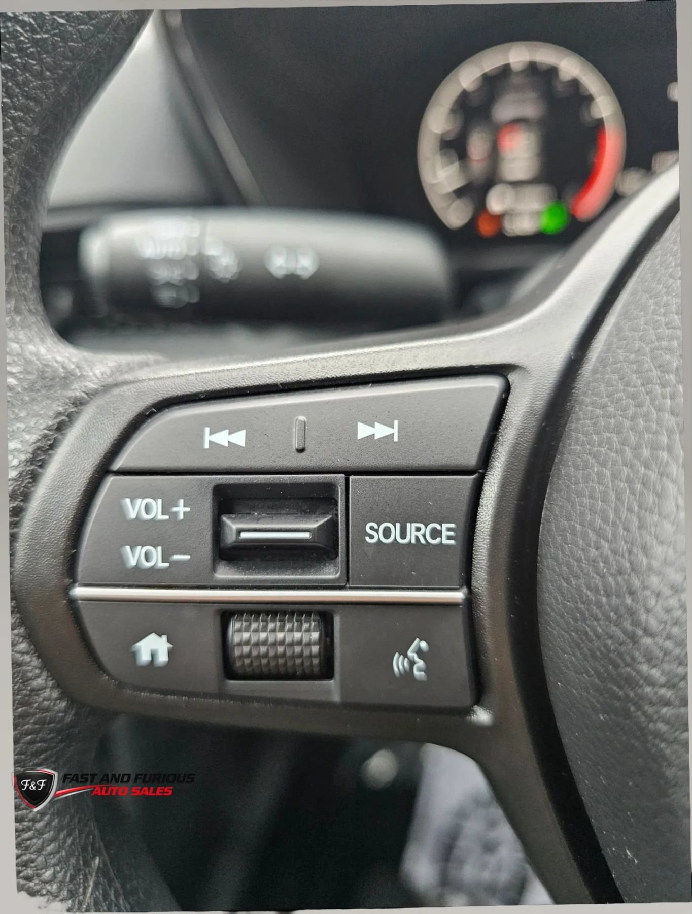 Used 2024 Honda CR-V LX image 15