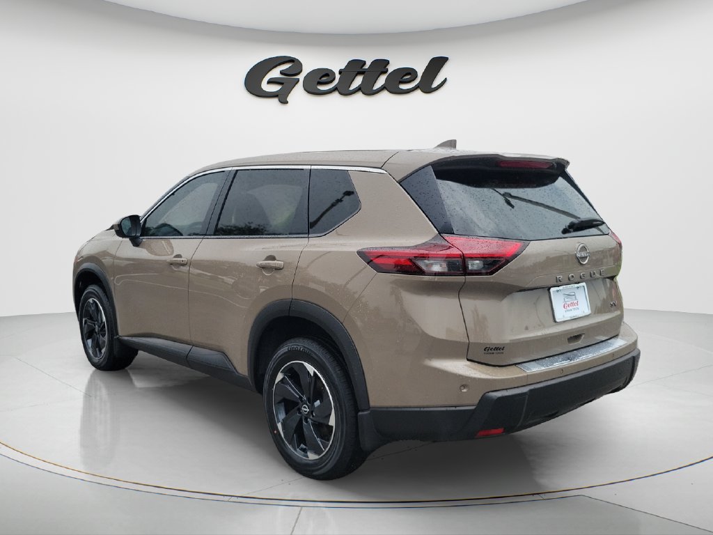 Used 2024 Nissan Rogue SV FWD image 7
