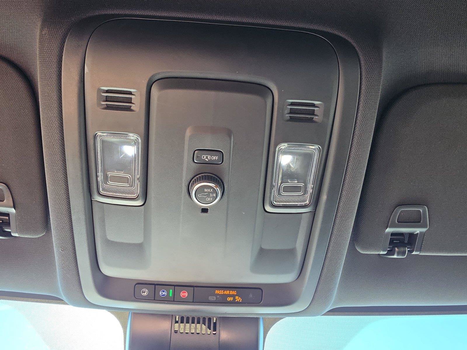 Used 2025 Chevrolet Tahoe LT AWD/4WD image 29