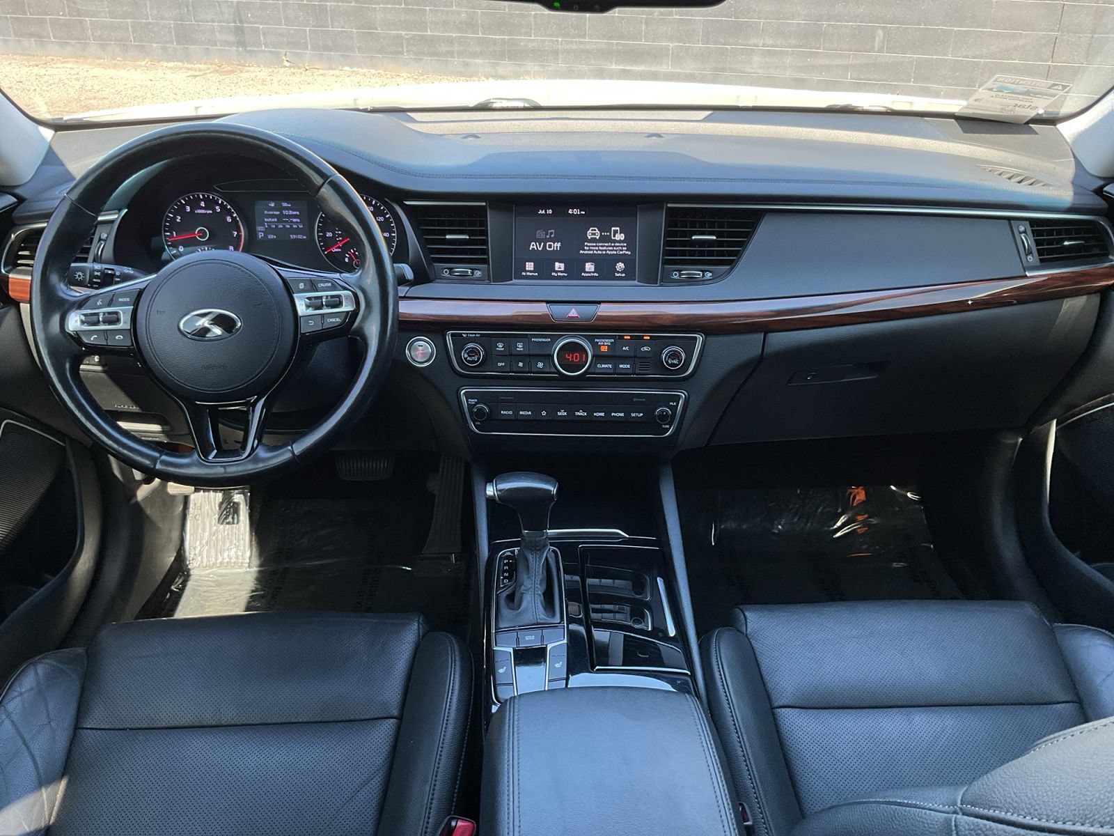 Used 2019 Kia Cadenza Premium FWD image 15