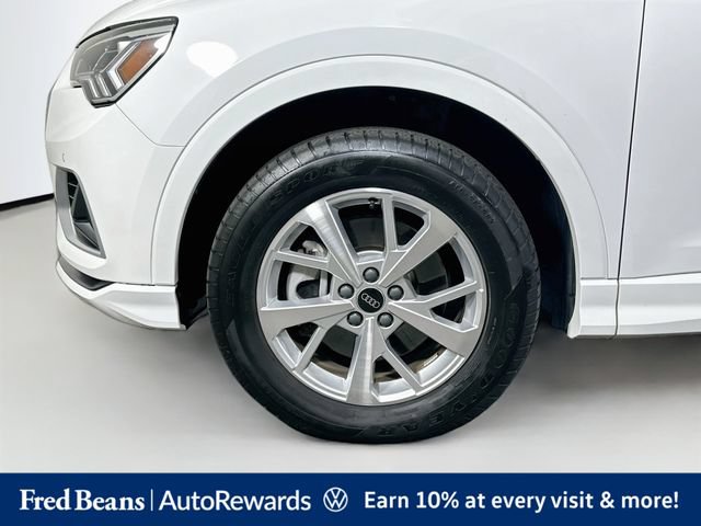 Used 2023 Audi Q3 2.0T Premium w/ Convenience Package AWD/4WD image 37