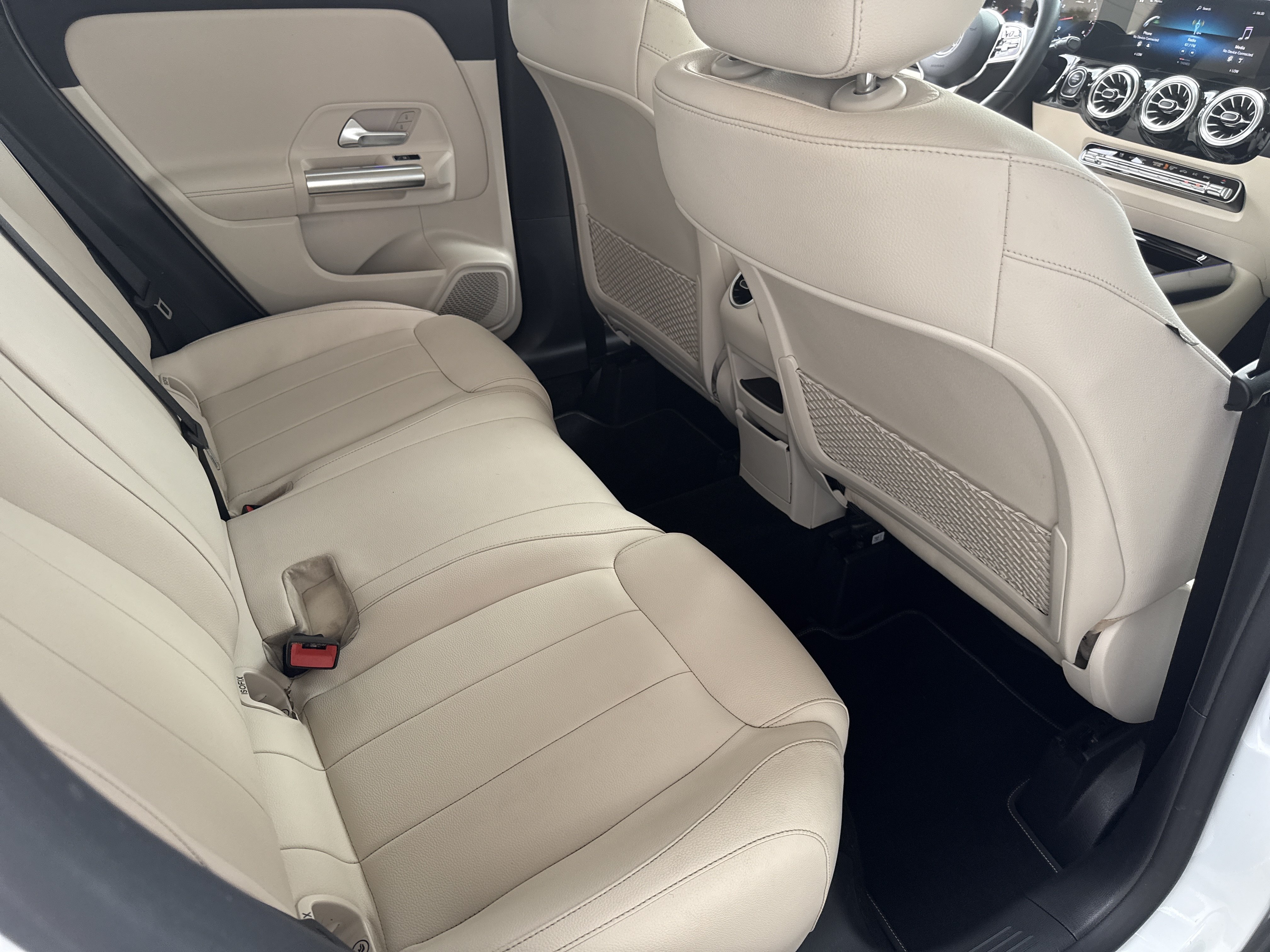 Certified 2023 Mercedes-Benz GLA 250 w/ Premium Package image 14
