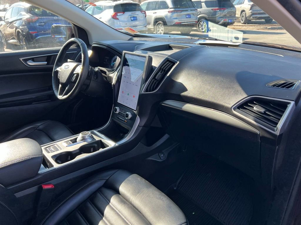 Used 2022 Ford Edge SEL w/ Convenience Package image 25