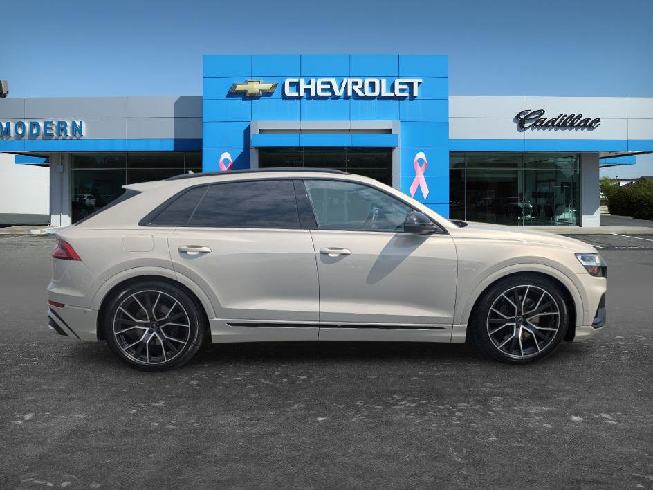 Used 2021 Audi SQ8 Premium Plus w/ SQ8 Black Optic Package image 4