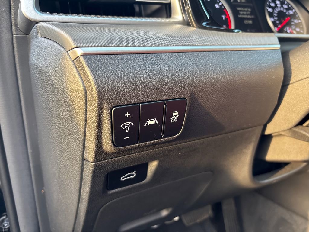 Used 2023 Kia K5 GT-Line w/ GT-Line Premium Package image 34