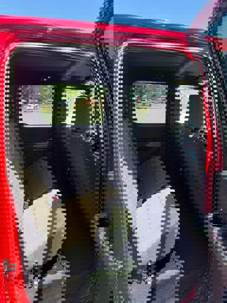 Used 2025 Ford F150 XLT w/ Equipment Group 302A MID image 15