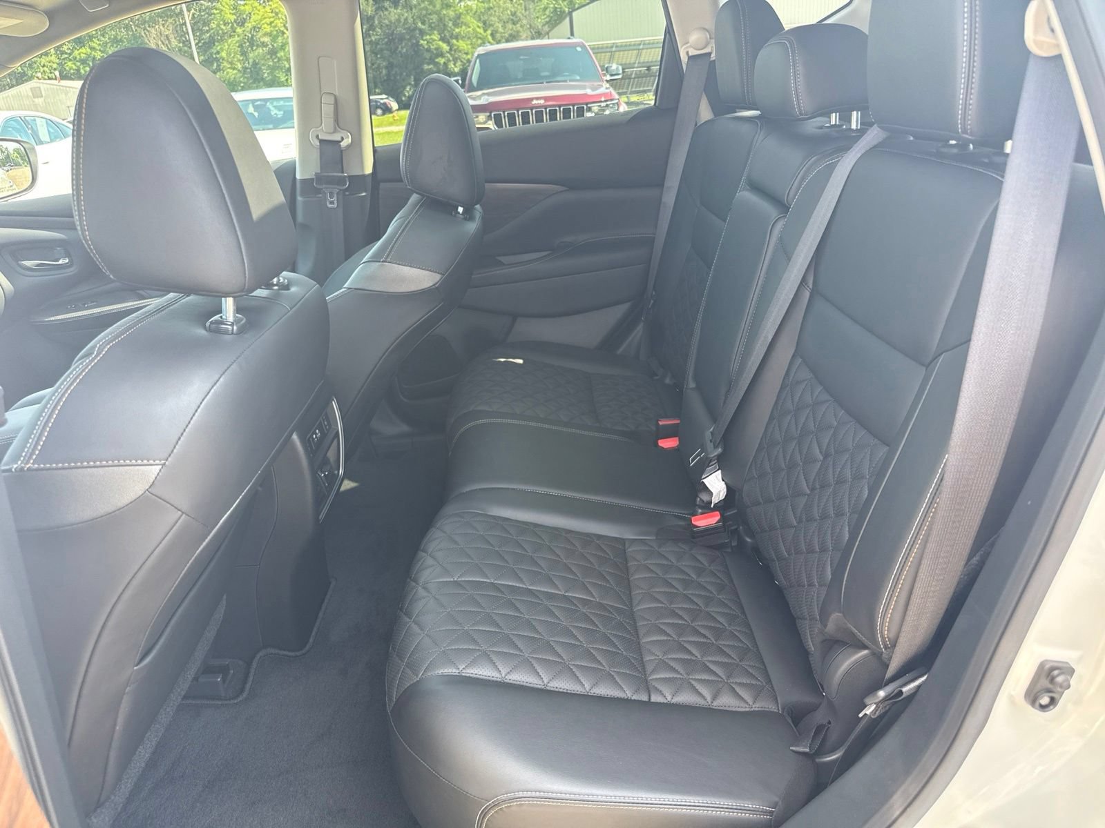 Certified 2022 Nissan Murano Platinum w/ Cargo Package AWD/4WD image 11