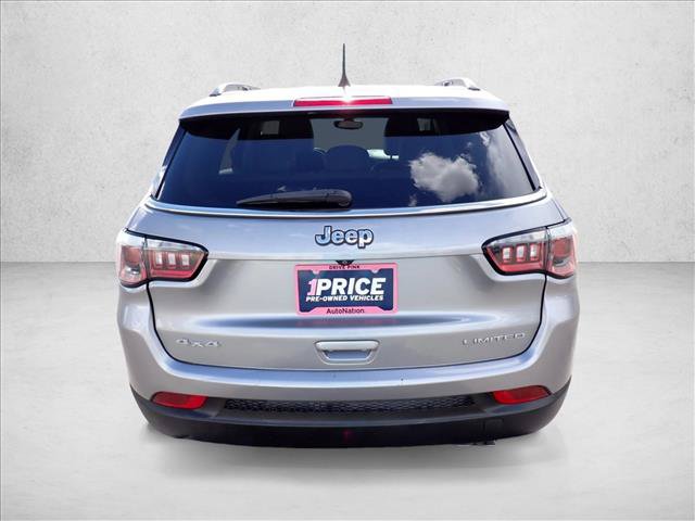 Used 2020 Jeep Compass Limited AWD/4WD image 3
