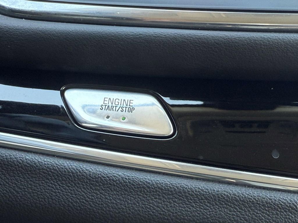 Used 2023 Buick Enclave Avenir w/ Avenir Technology Package image 13