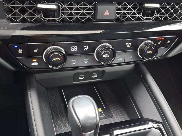 Used 2023 Honda Accord Touring image 16