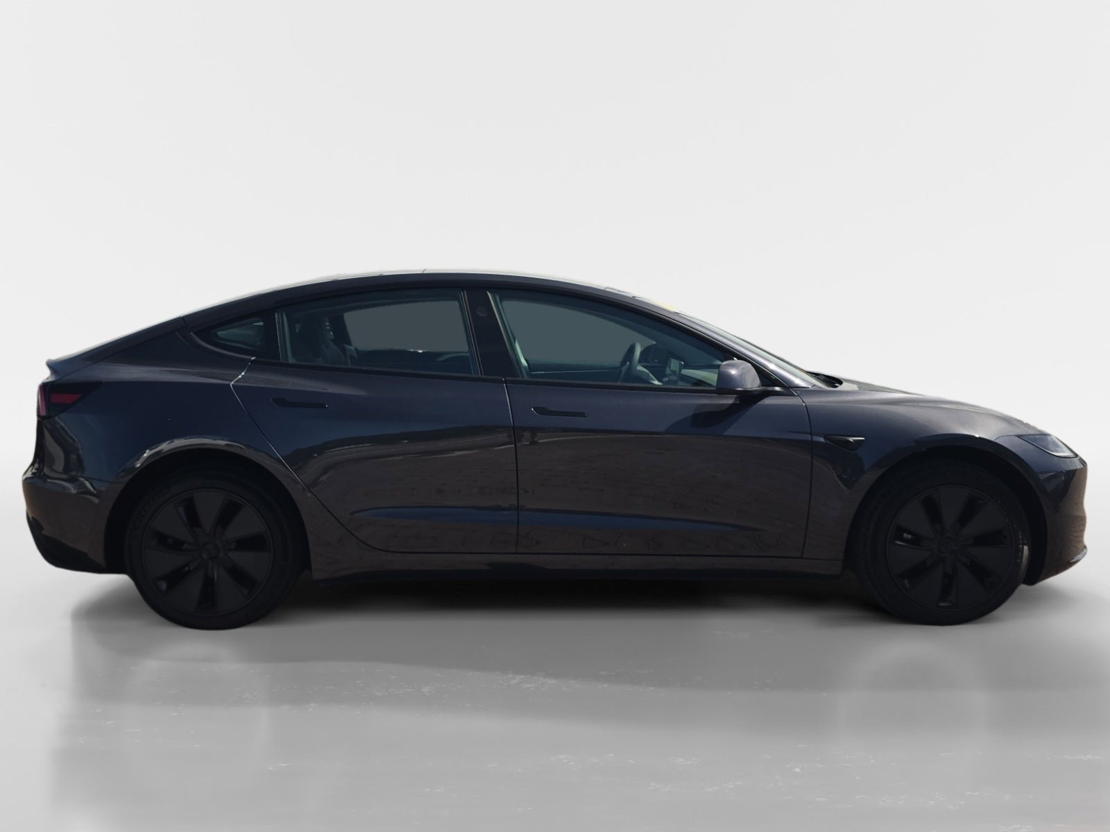 Used 2025 Tesla Model 3 Long Range RWD image 2